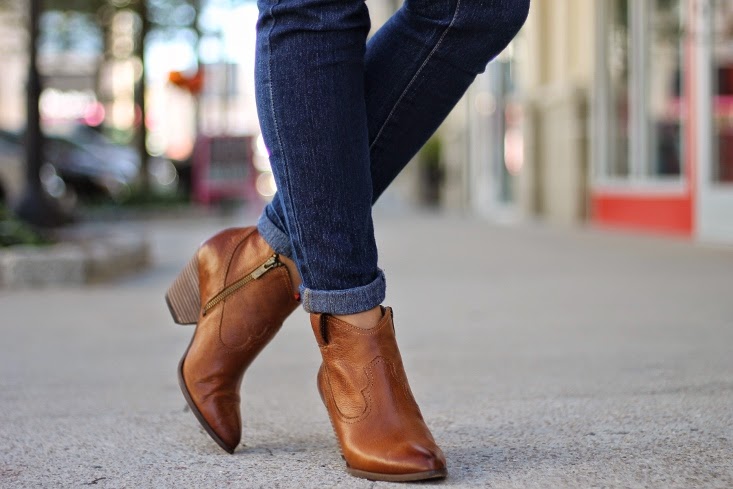 Bedazzles After Dark Outfit Post Frye Ankle Boots for the Fair